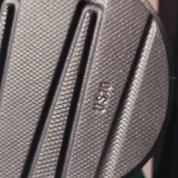Puma Slides - Picture 5 of 7